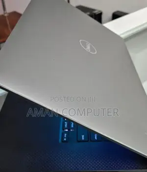 New Laptop Dell Precision 5540 16GB Intel Core I5 SSD 256GB