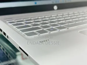 New Laptop HP 8GB Intel Core I7 SSD 1T