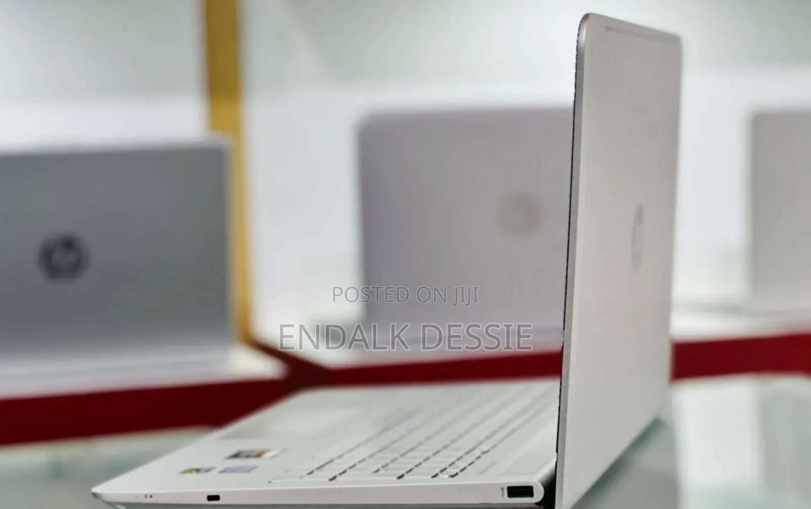New Laptop HP 8GB Intel Core I7 SSD 1T