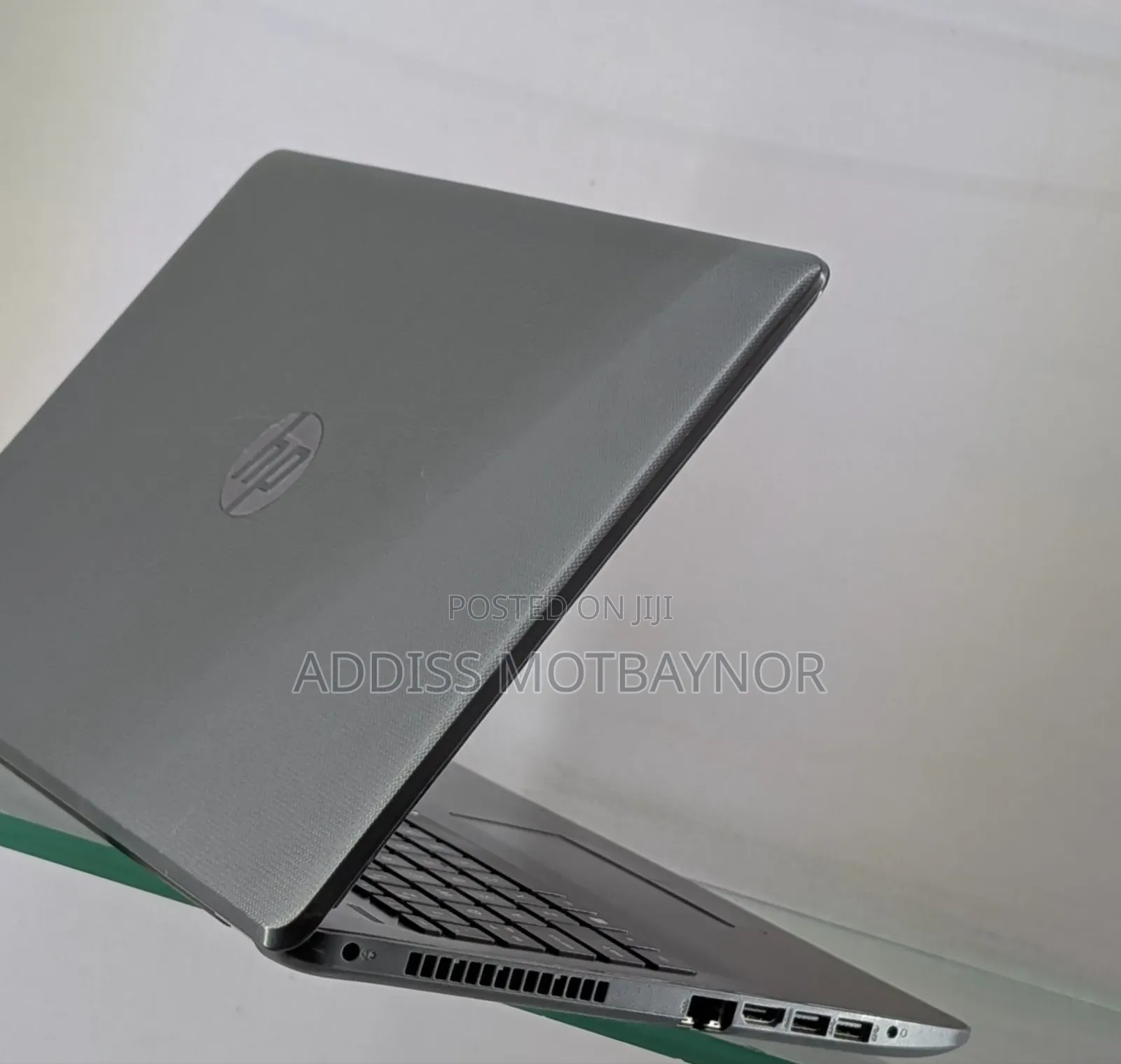 New Laptop Dell Inspiron 15 8GB Intel Core I5 SSD 512GB