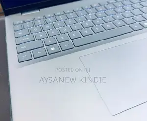 New Laptop Dell Inspiron 15 16GB Intel Core Ultra 7 SSD 1T