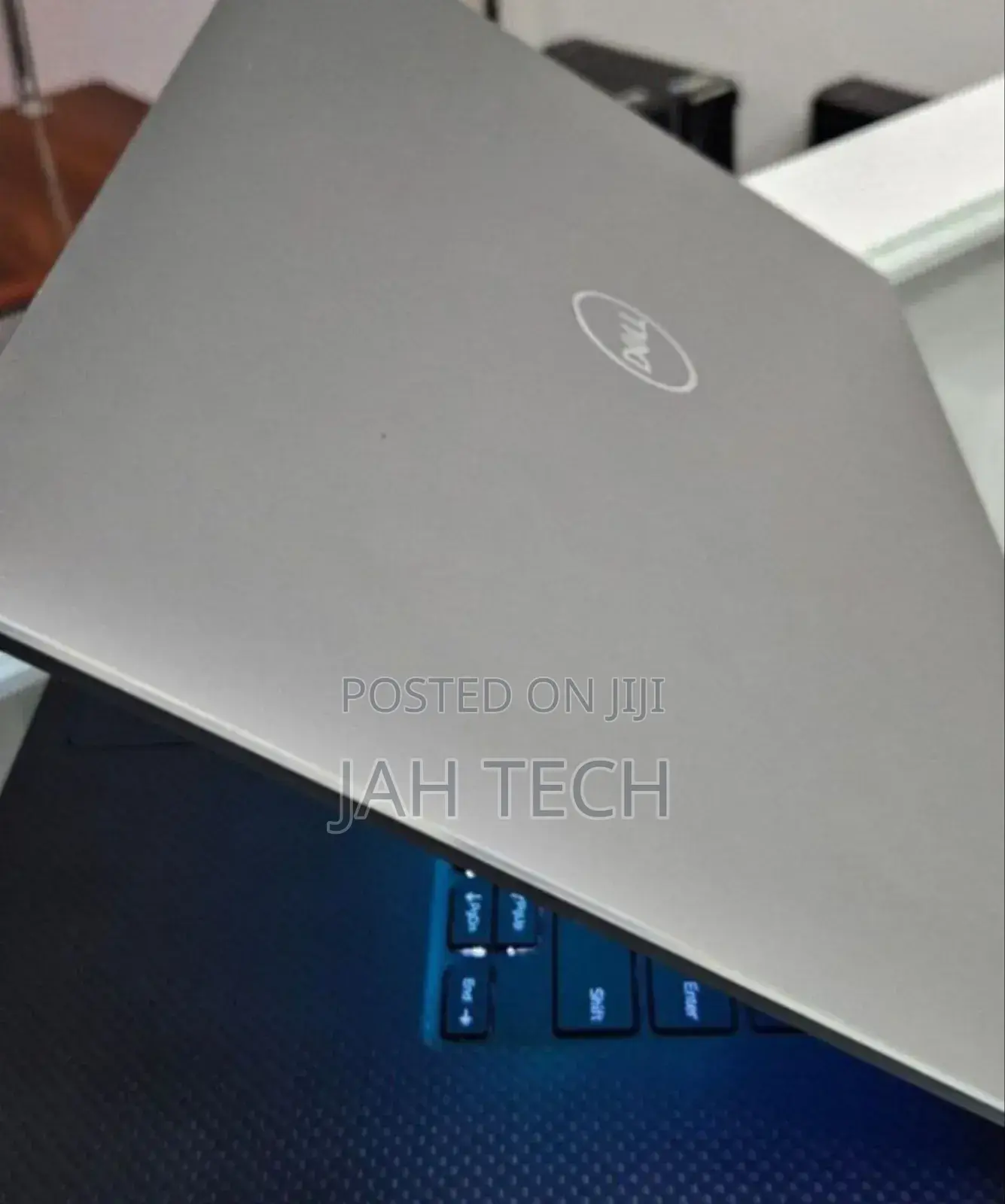 New Laptop Dell Precision 5540 16GB Intel Core I5 SSD 256GB