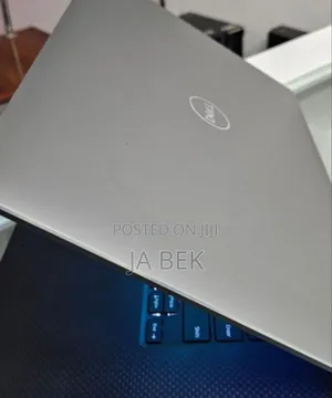 New Laptop Dell Precision 5540 16GB Intel Core I5 SSD 256GB