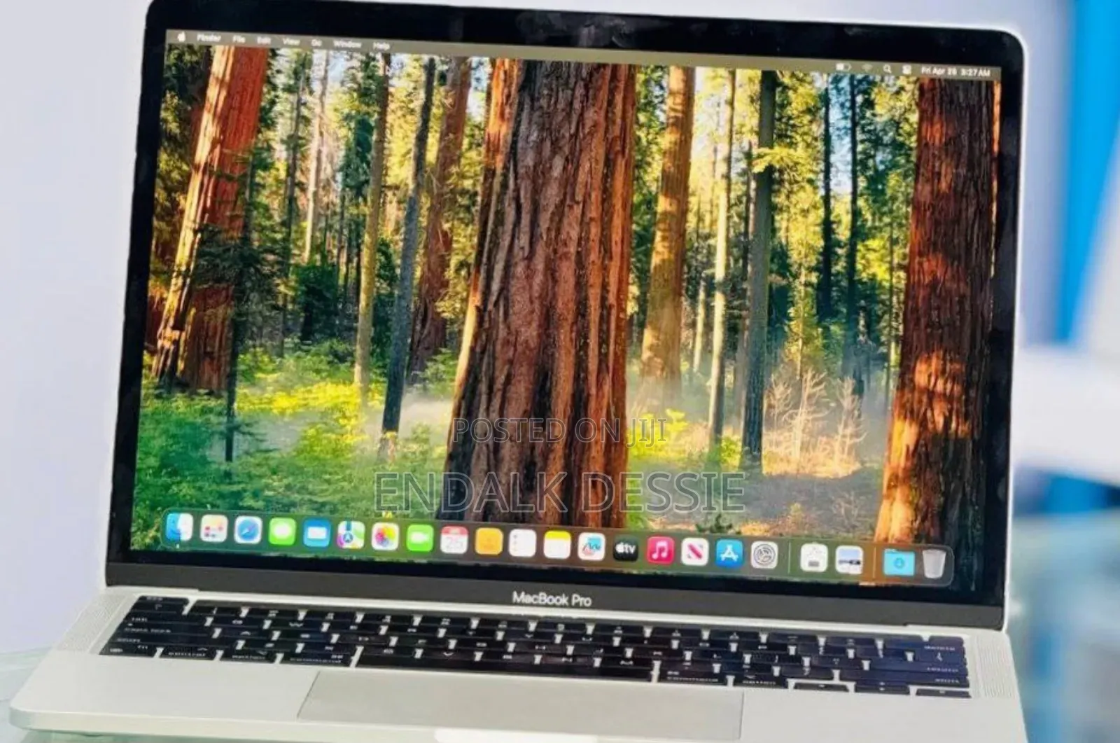 New Laptop Apple MacBook Pro 8GB Apple M2 SSD 512GB