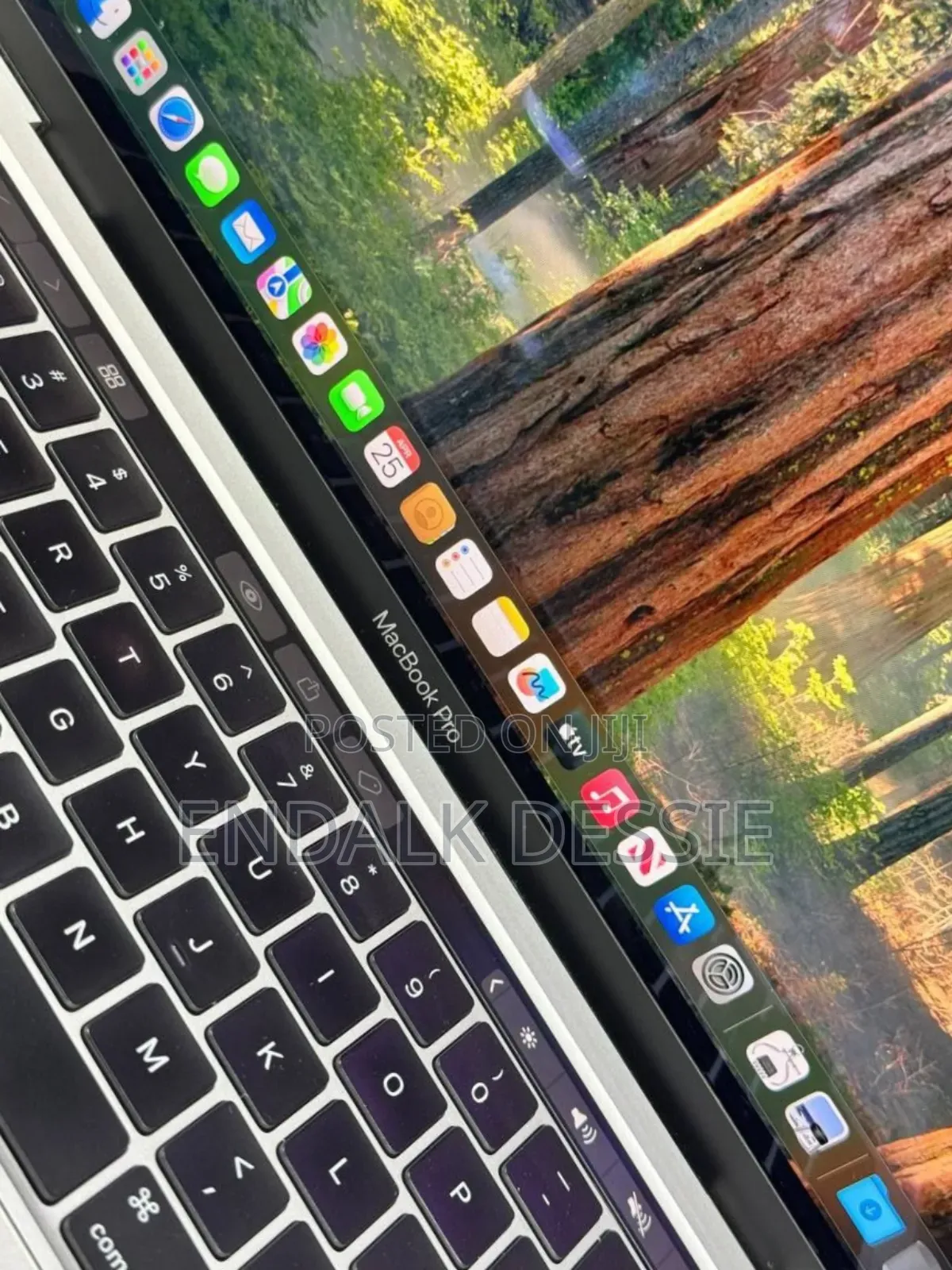 New Laptop Apple MacBook Pro 8GB Apple M2 SSD 512GB