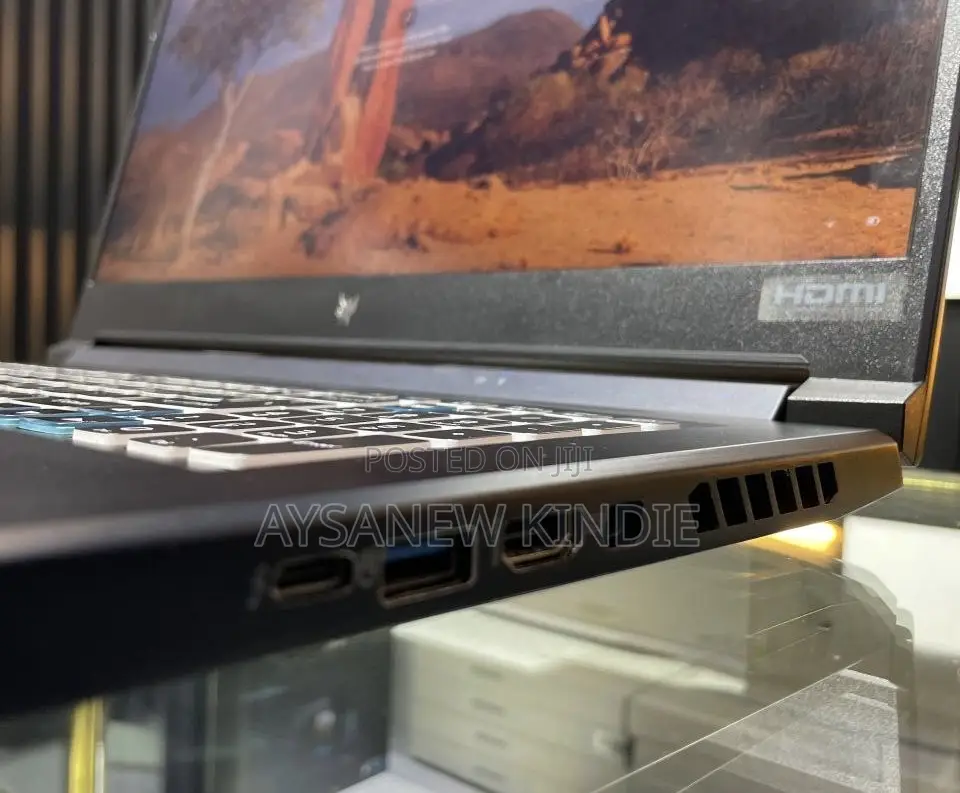 New Laptop Acer Predator Helios 16 16GB Intel Core I9 SSD 1T