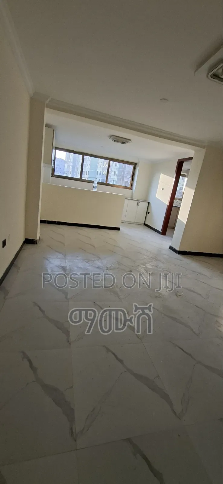Furnished 3bdrm Condo in ቦሌ አራብሳ ኮንዶሚኒየም, Bole for sale