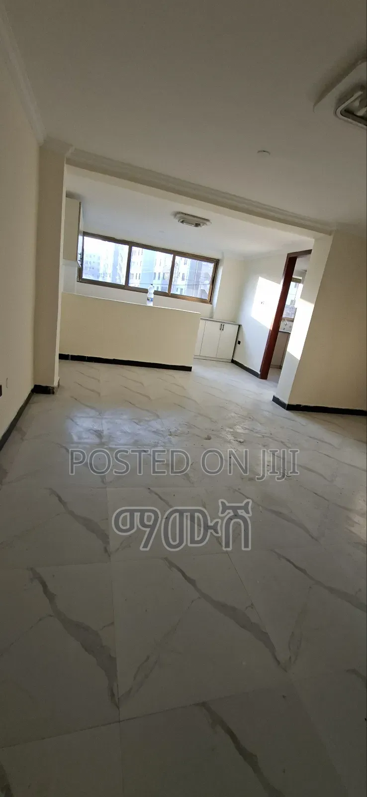 Furnished 3bdrm Condo in ቦሌ አራብሳ ኮንዶሚኒየም, Bole for sale