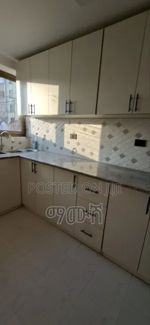 Furnished 3bdrm Condo in ቦሌ አራብሳ ኮንዶሚኒየም, Bole for sale