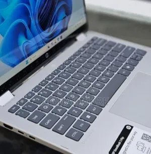 New Laptop HP OmniBook 5 14" 16GB Intel Core I7 SSD 1T