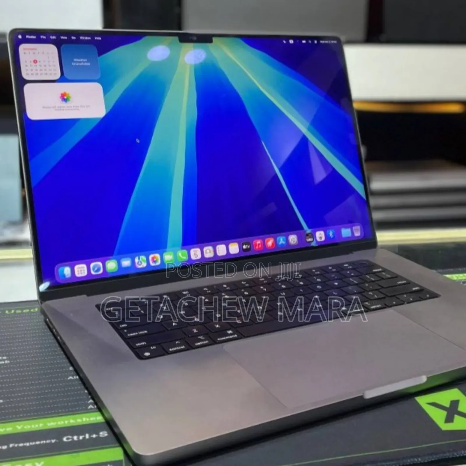 New Laptop Apple MacBook Pro M1 32GB Intel SSD 512GB