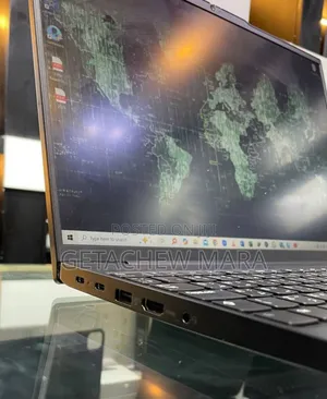 Photo - New Laptop Lenovo ThinkPad Yoga 16GB Intel Core I7 SSD 512GB