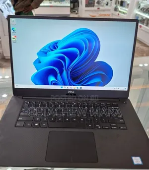 New Laptop Dell Precision 5540 16GB Intel Core I5 SSD 256GB