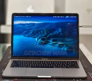 New Laptop Apple MacBook 2016 16GB Intel Core I7 SSD 512GB