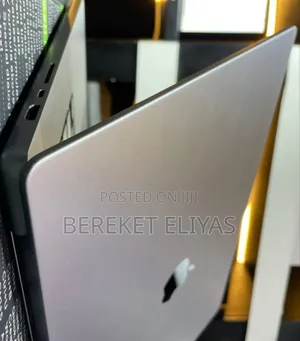 New Laptop Apple MacBook Pro M1 32GB Apple M1 SSD 512GB