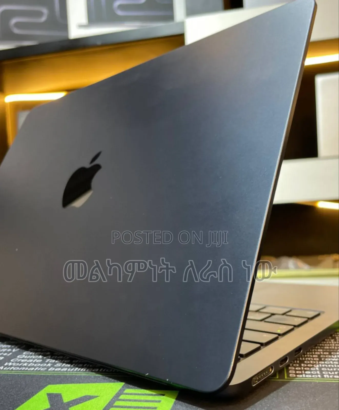 New Laptop Apple MacBook Air 2022 M2 24GB Apple M2 SSD 1T