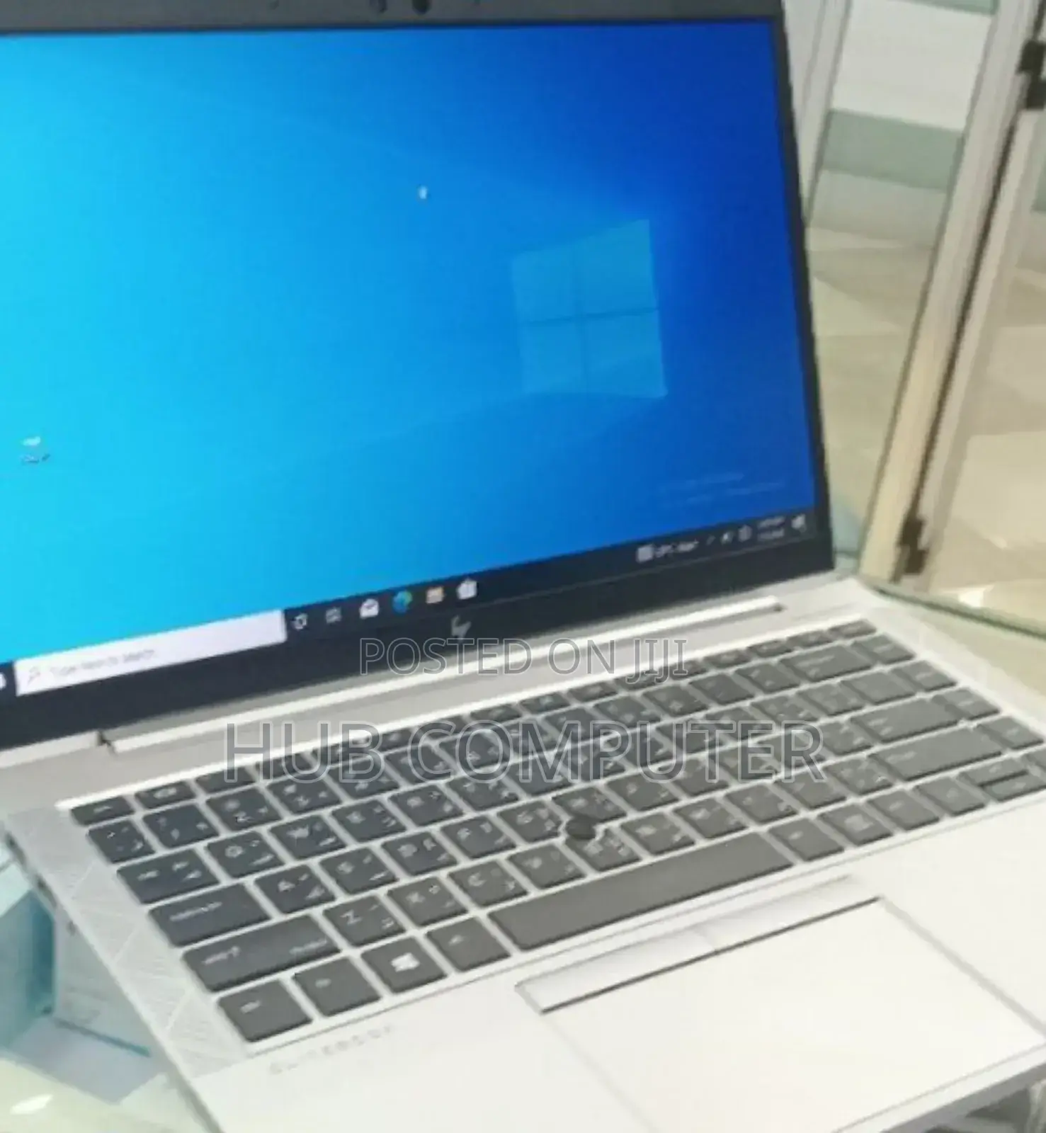 New Laptop HP EliteBook 840 G8 16GB Intel Core I7 SSD 512GB