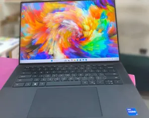 Photo - New Laptop Dell XPS 15 16GB Intel Core I7 SSD 512GB