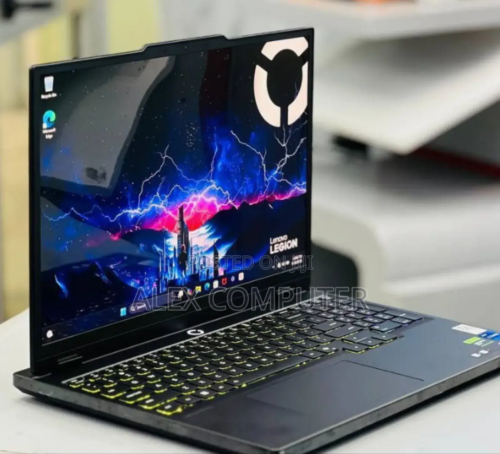 New Laptop Lenovo 16GB Intel Core I7 SSD 1T