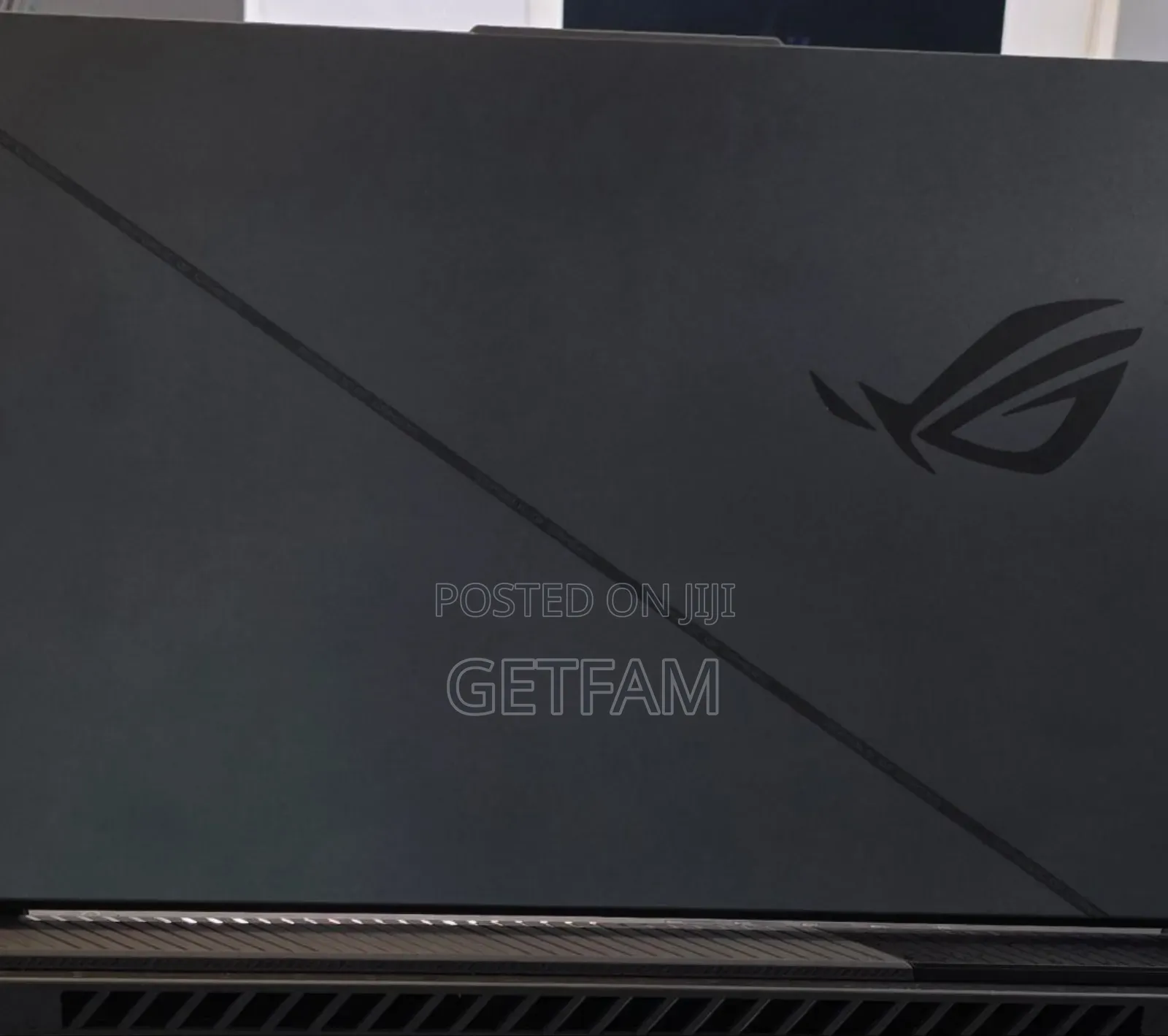 New Laptop Asus ROG Strix G15 16GB Intel Core I9 SSD 1T