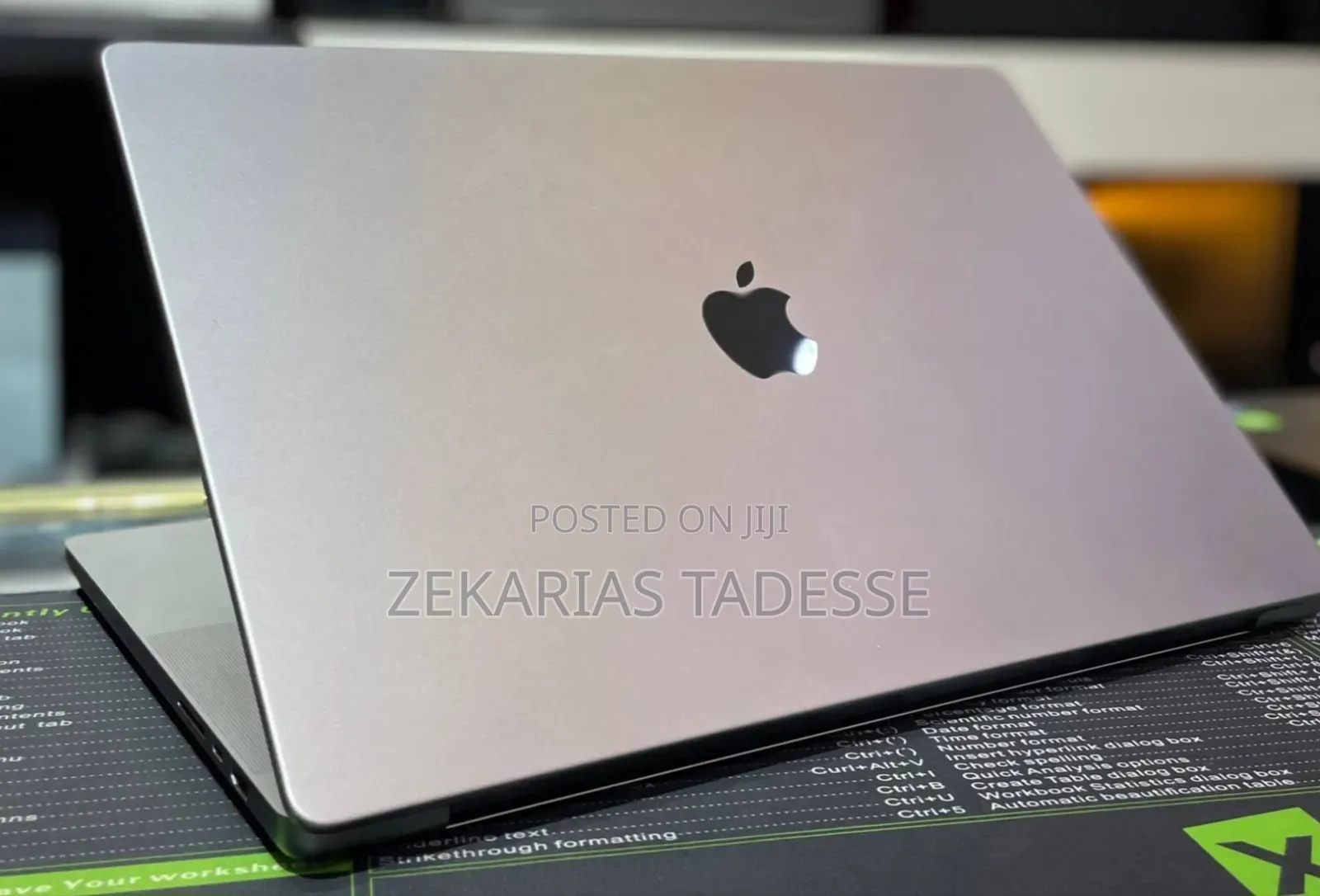 New Laptop Apple MacBook Pro M1 64GB Apple M1 Max SSD 1T