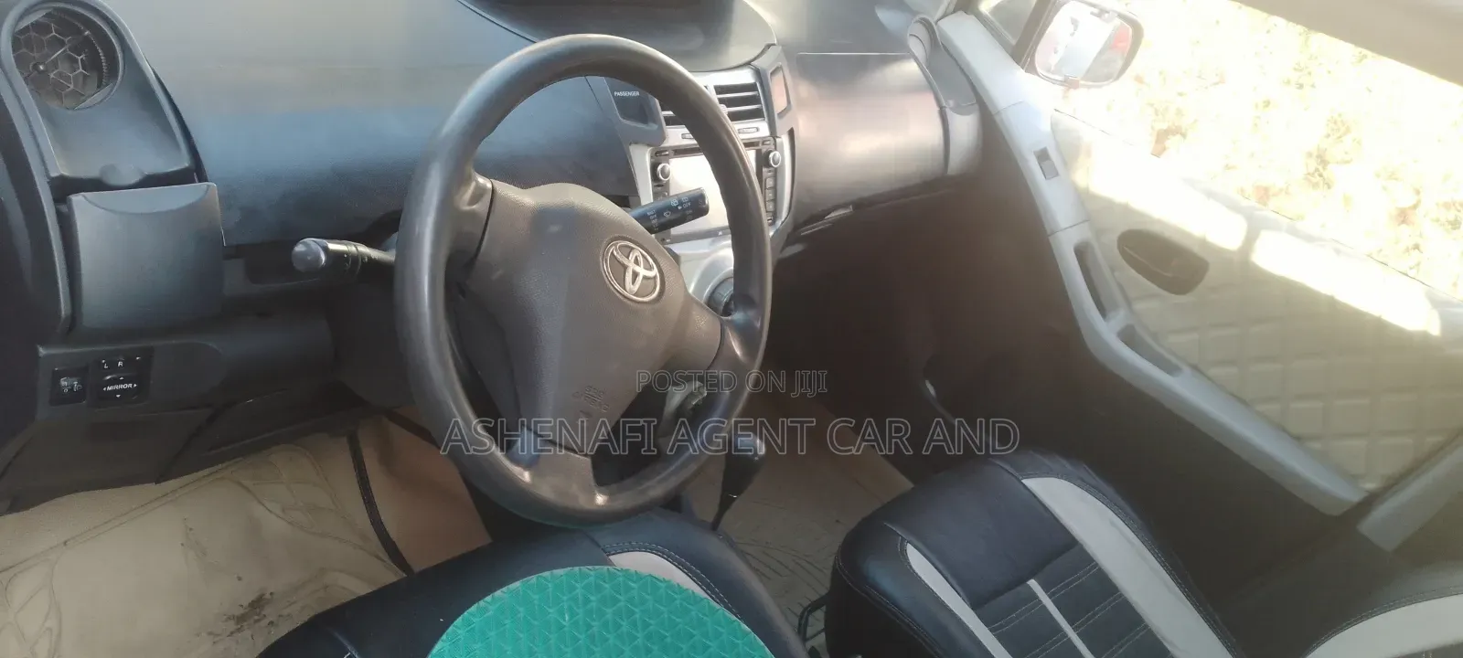 Toyota Yaris 2009 Silver