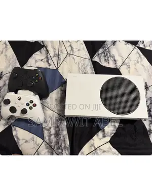 Photo - Xbox Series S