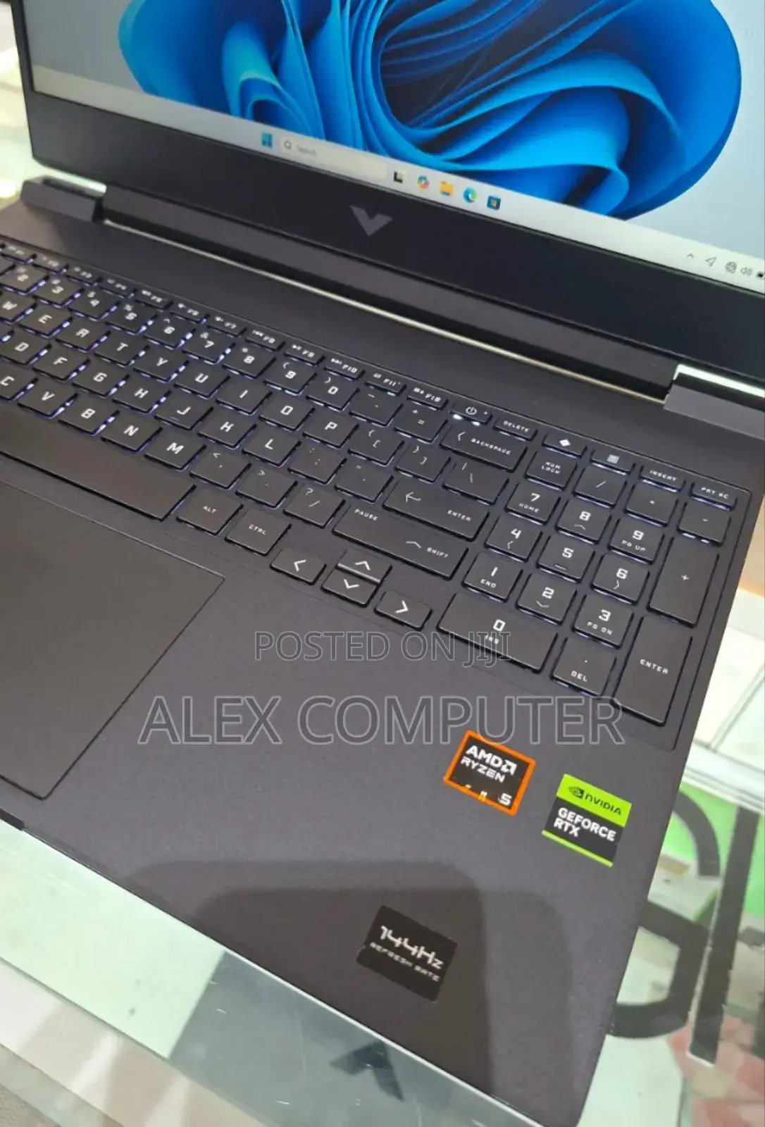 New Laptop HP Victus 15 32GB AMD Ryzen 5 SSD 1T
