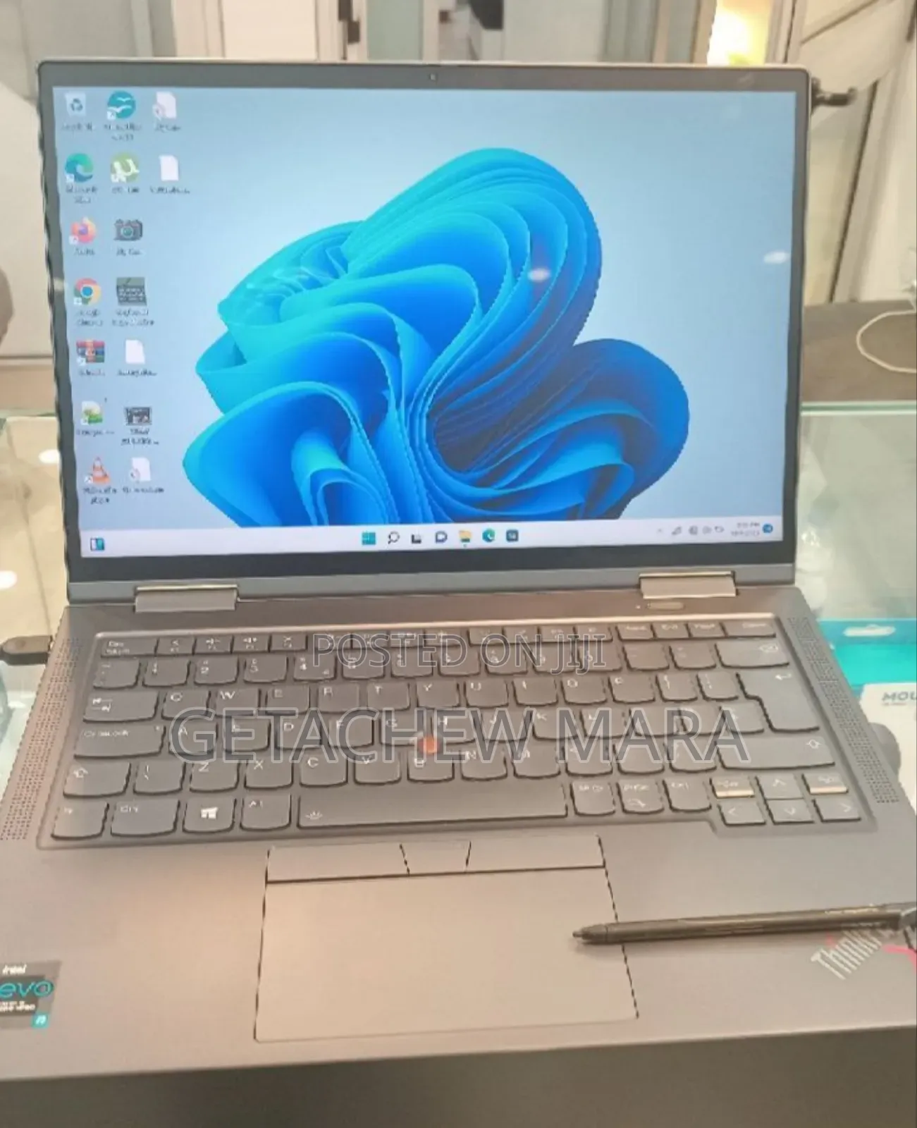 New Laptop Lenovo ThinkPad Yoga 32GB Intel Core I7 SSD 512GB