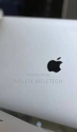 New Laptop Apple MacBook 32GB Intel Core I9 SSD 1T