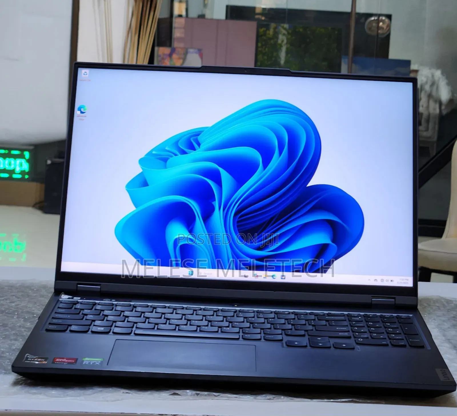 New Laptop Lenovo Legion 5 16GB AMD Ryzen 7 SSD 1T