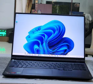 New Laptop Lenovo Legion 5 16GB AMD Ryzen 7 SSD 1T