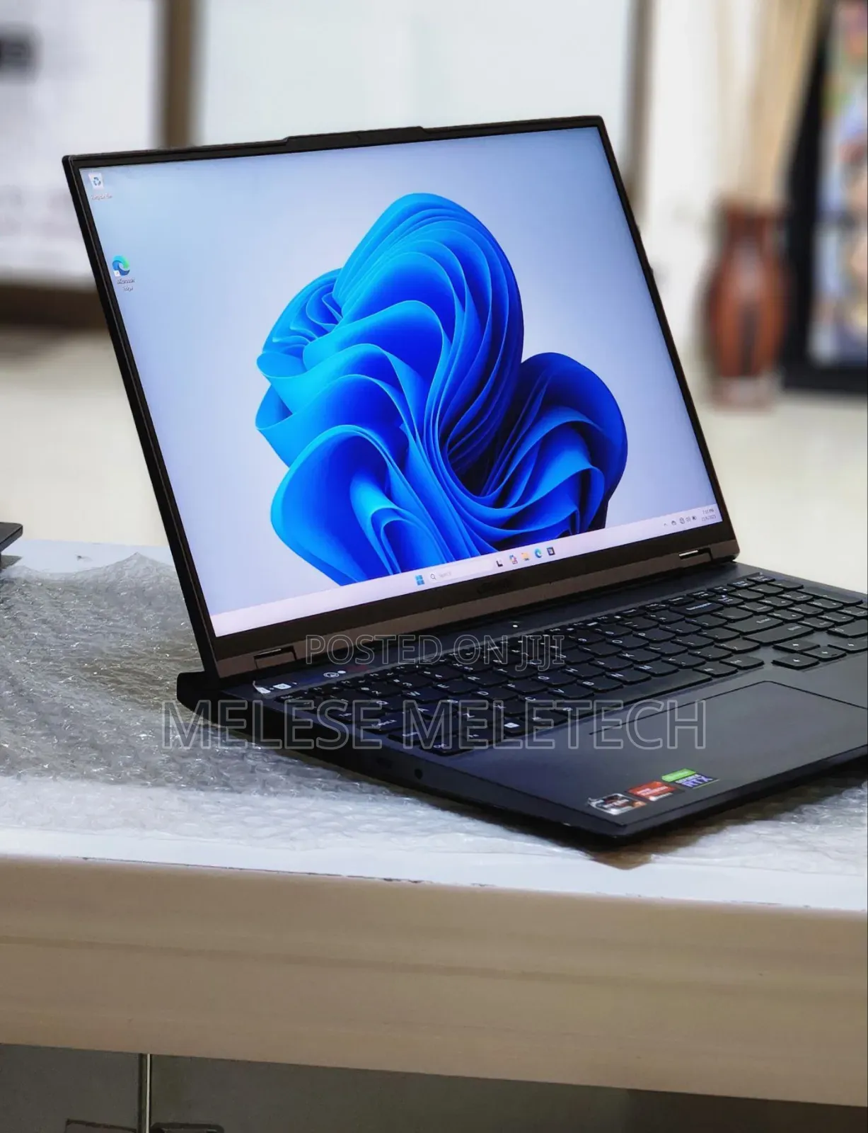 New Laptop Lenovo Legion 5 16GB AMD Ryzen 7 SSD 1T