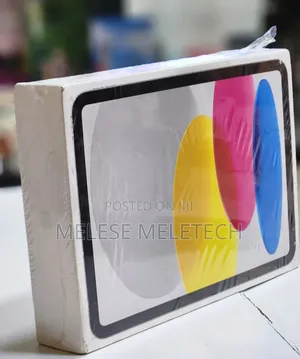 Photo - New Apple iPad 10.2 (2020) 64 GB Gray