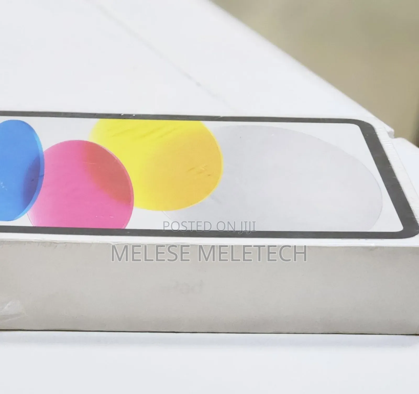 New Apple iPad 10.2 (2020) 64 GB Gray