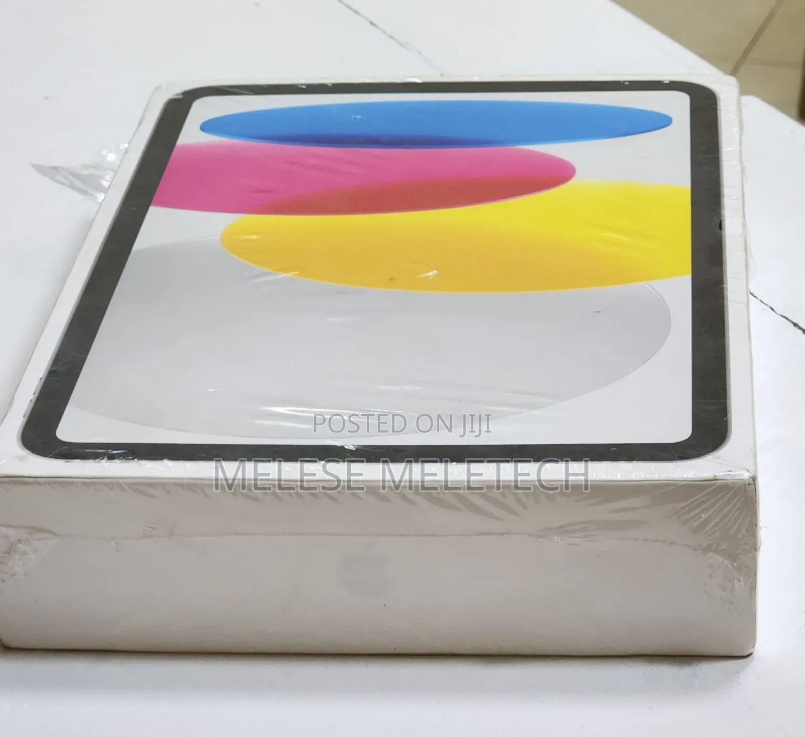 New Apple iPad 10.2 (2020) 64 GB Gray