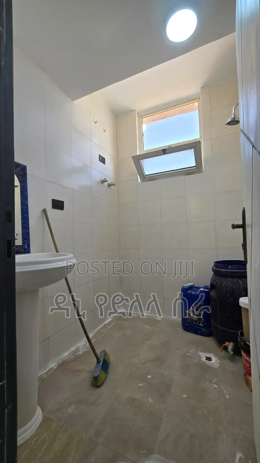 Furnished 2bdrm Condo in አዲስ አበባ, Bole for sale