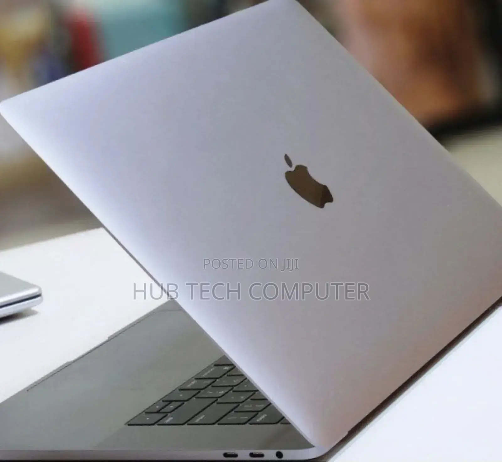 New Laptop Apple MacBook Pro 2019 32GB Intel Core I9 SSD 1T