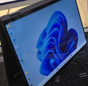 New Laptop Lenovo Yoga 7i 16GB Intel Core I5 SSD 512GB