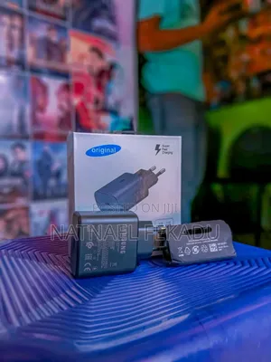 Photo - Super Fast Charger