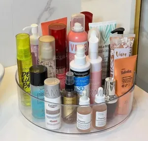  Makeup Organizer
360° Rotating Organizer