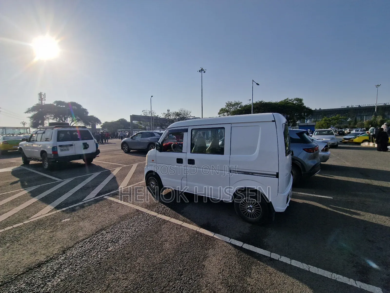 Suzuki Every Wagon 2012 White