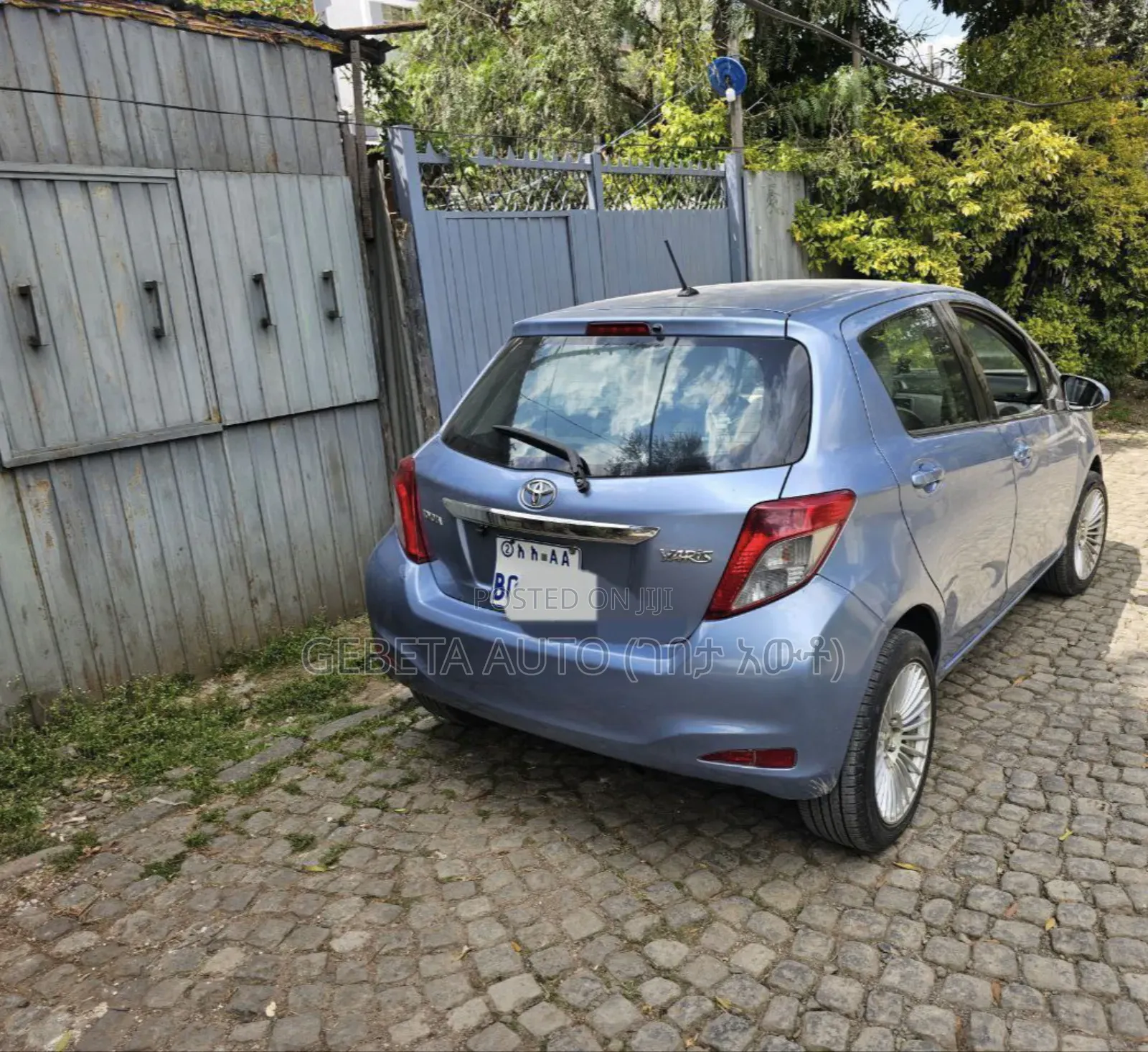 Toyota Yaris 2012