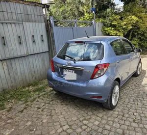 Toyota Yaris 2012