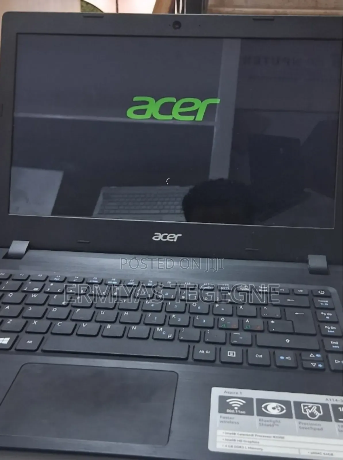 New Laptop Acer Aspire 3 4GB SSD 60GB