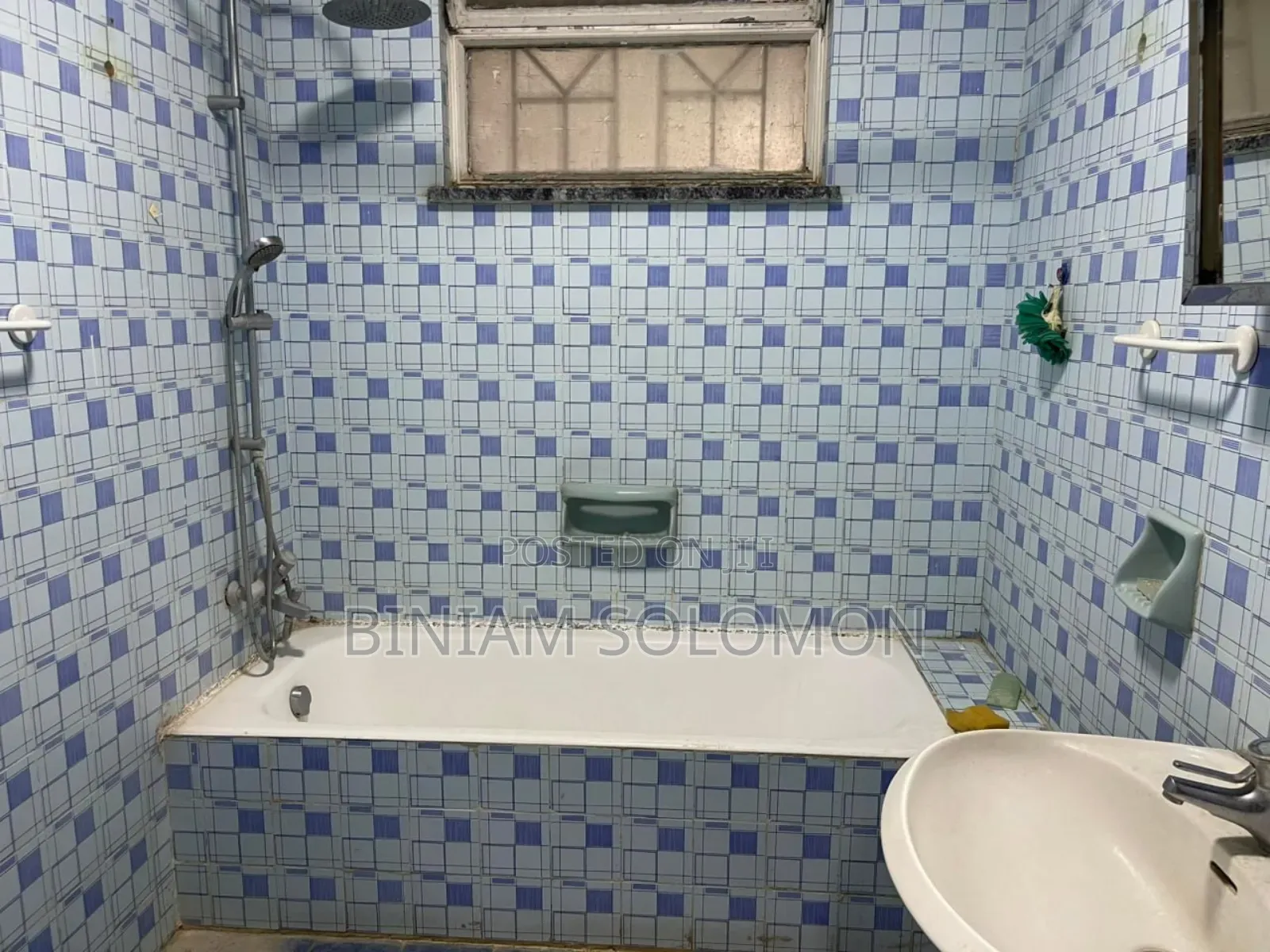 4bdrm House in Bole for rent