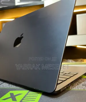 New Laptop Apple MacBook Air 2023 M2 24GB Apple M2 SSD 1T