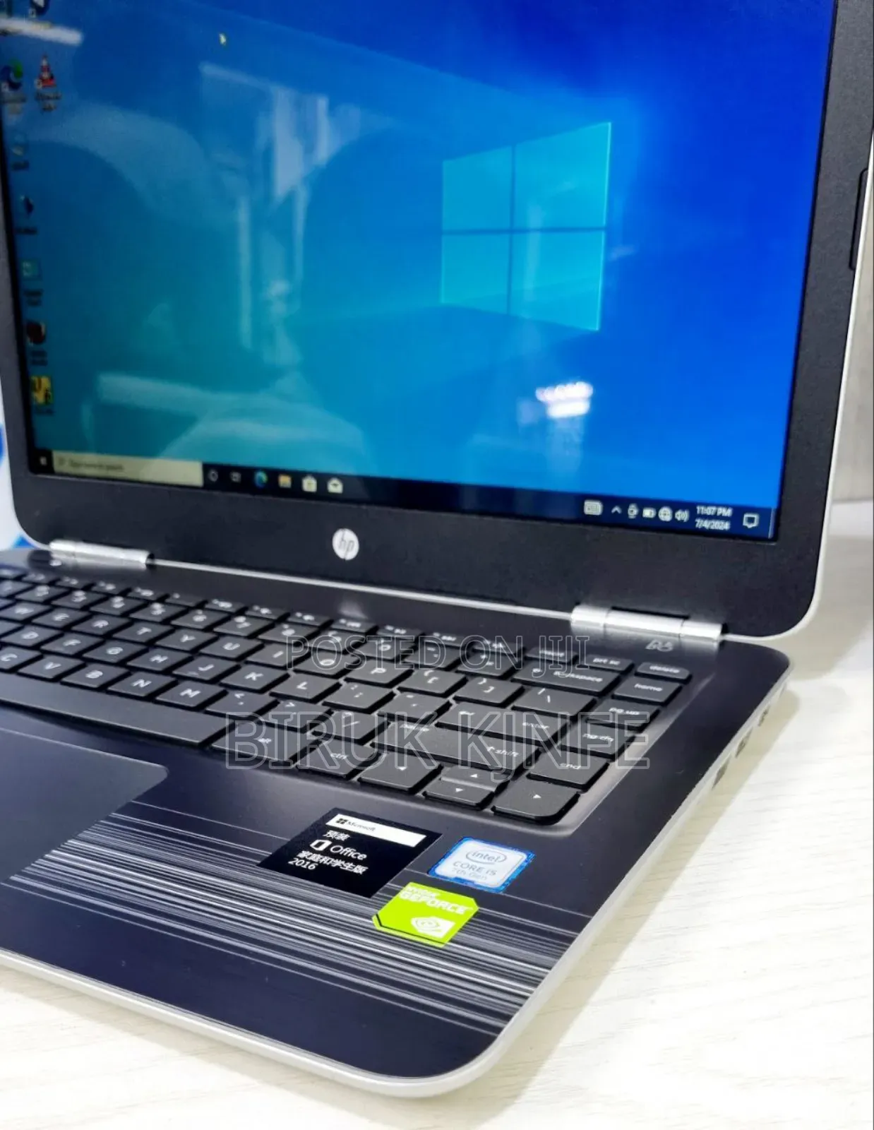 New Laptop HP Pavilion 15 8GB Intel Core I5 SSD 256GB