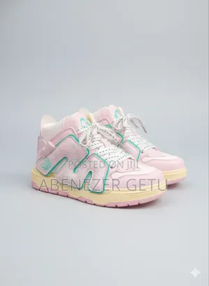 Photo - የልጆች ገራሚ ጫማ