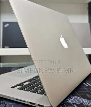 New Laptop Apple MacBook 2015 16GB Intel Core I7 SSD 256GB